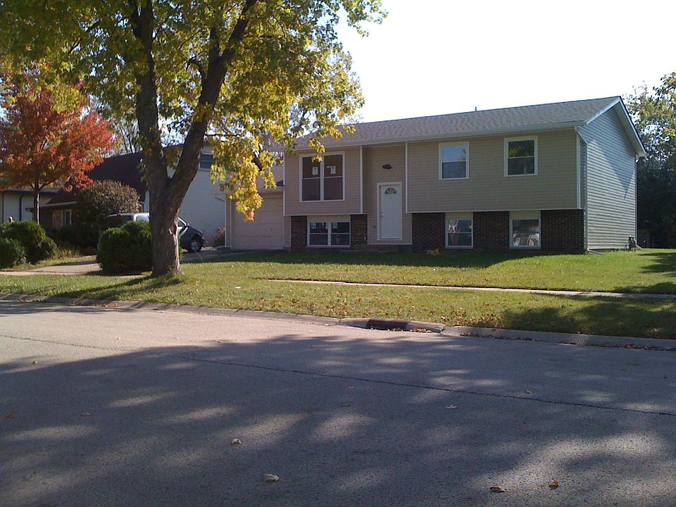 1st image of 119 Grady Dr