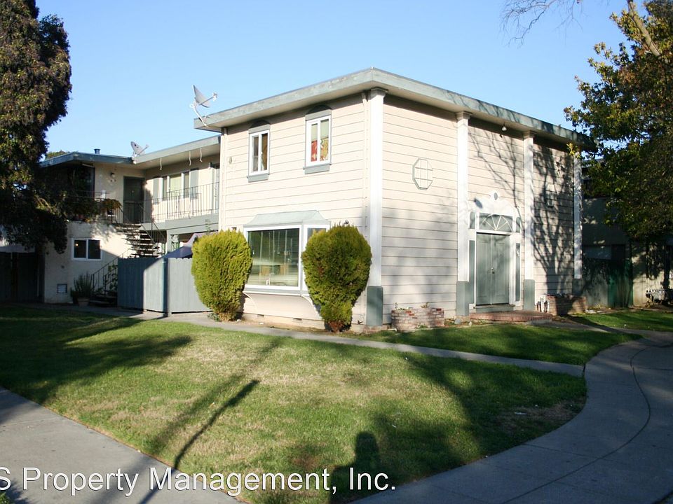 1st image of 3681 Bridgeport Ct APT 1