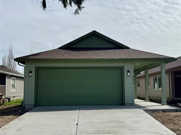 206 Douglas Street, Longview, WA 98632