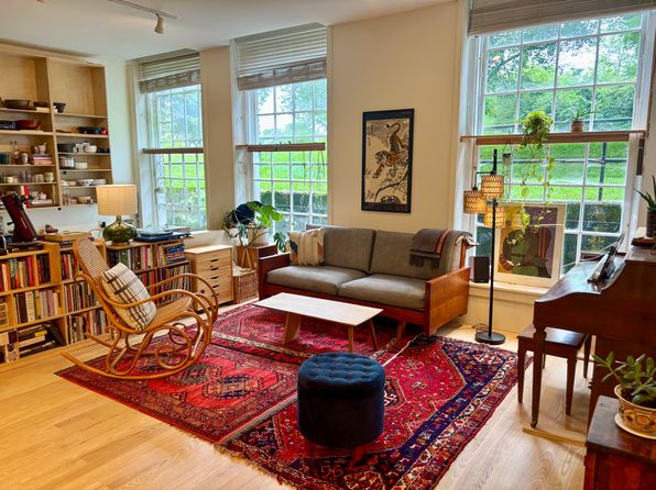 523 N Bertrand St UNIT 107