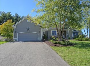 4461 Renee Mdws, Syracuse, NY 13215