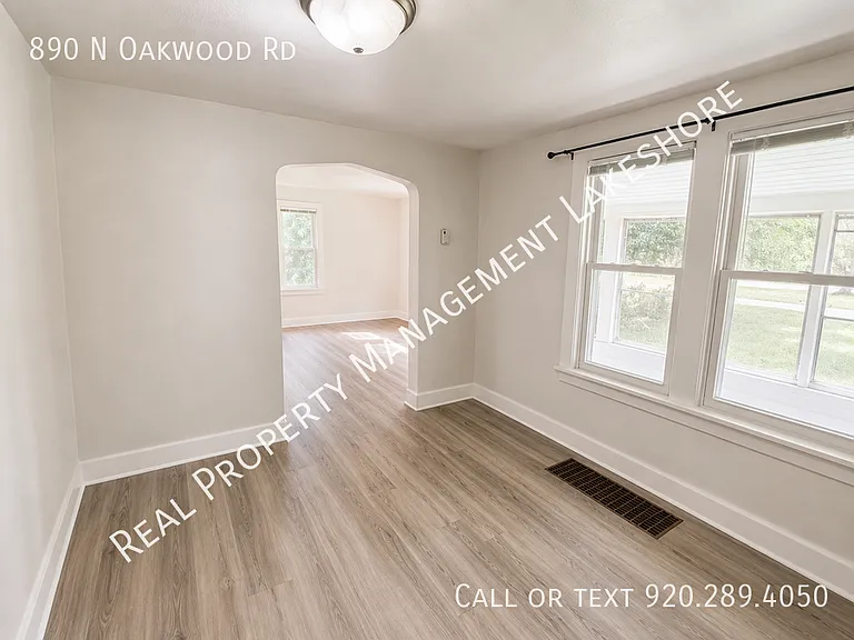890 N Oakwood Rd — Photo 5