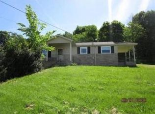 119 Mattys Ln, Perryopolis, PA