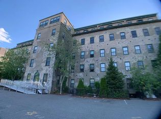 426 Mount Hope St UNIT 413, North Attleboro, MA 02760