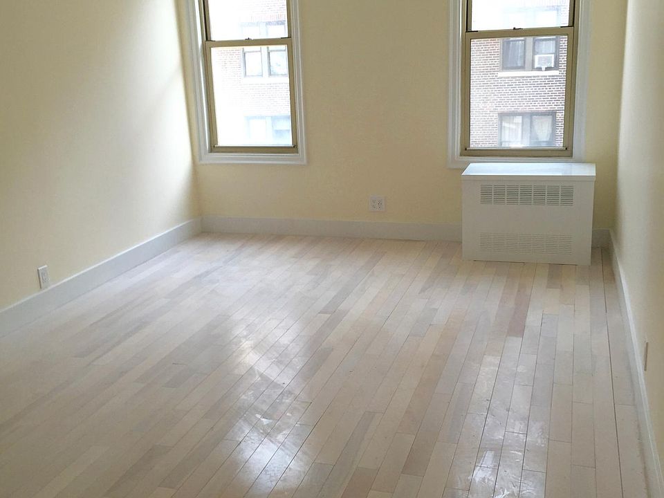 2nd image of 3100 Brighton 2nd St APT 3K