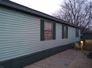 1975 Hummingbird Cir, Middletown, OH 45044