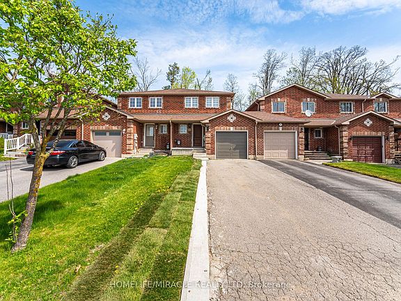 3rd image of 340 Dunsmore Ln
