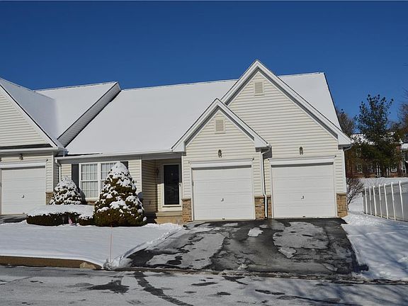 2nd image of 1296 Lindenwood Ln