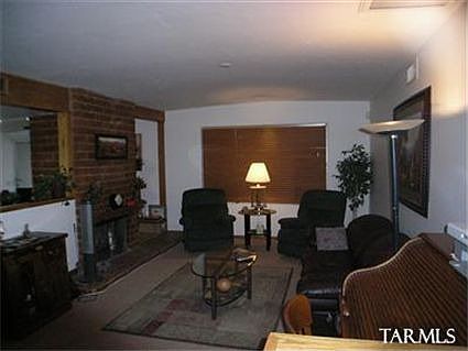 4th image of 720 S Desert Steppes Dr