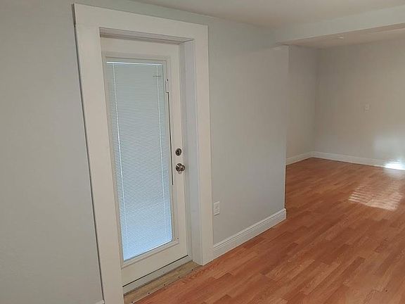 3rd image of 10918 N Hyacinth Ave
