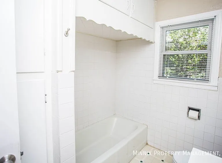 3406 28th St — Photo 15