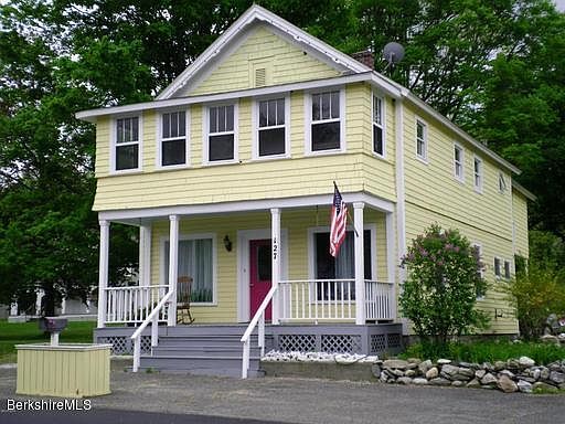 2nd image of 127 State Line Rd