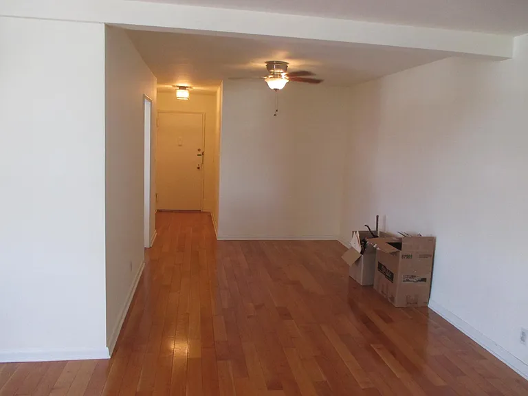 39 Glenbrook Rd #5Z — Photo 6