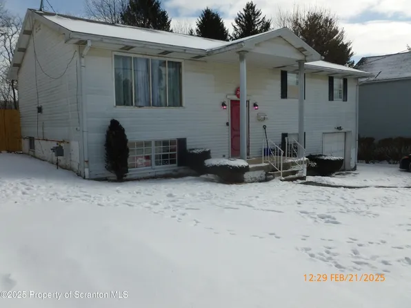 264 Dundaff St, Carbondale, PA 18407