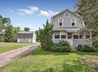 1307 Burnett Rd, Chicopee, MA 01020