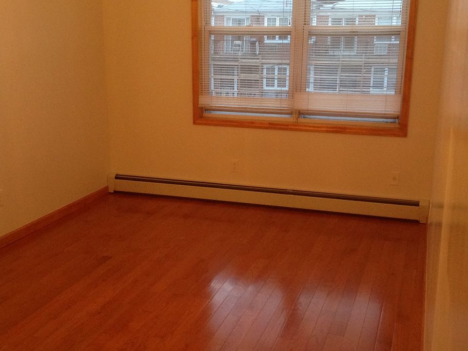 1st image of 61 Bay 31 St #1C