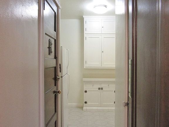 5th image of 615 E 10th Ave