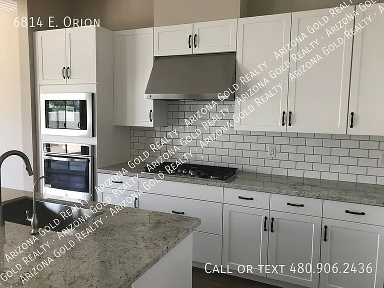 6814 E Orion Dr — Photo 3