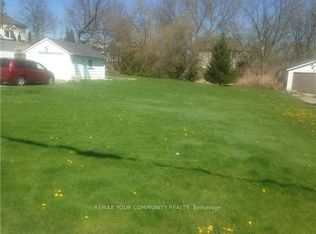 40 Tyler St, Aurora, ON L4G2M9