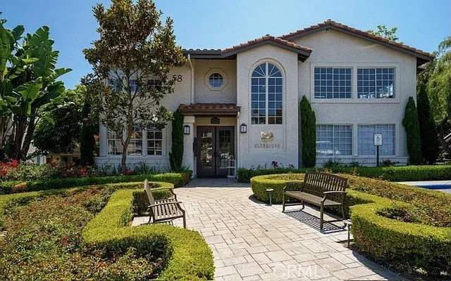 60 Corniche Dr #F — Photo 14
