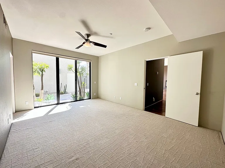 1518 E Baristo Rd — Photo 15