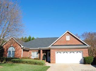 2011 Pinefield Ct, Gastonia, NC 28056