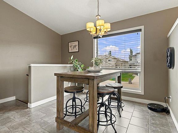 5th image of 9401 W 88a St