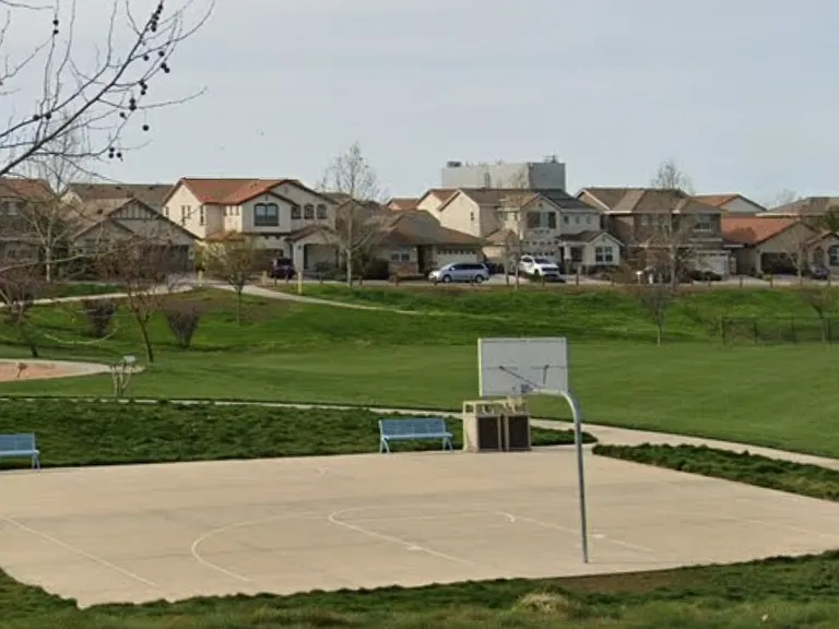 3569 Vestland Way — Photo 31