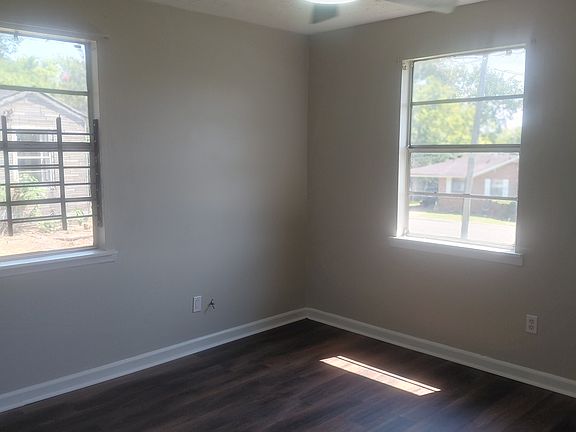 5th image of 700 Attalla Pl