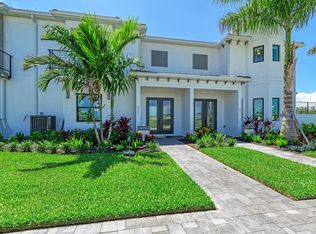 5915 Red Bay Blvd, Bradenton, FL 34210