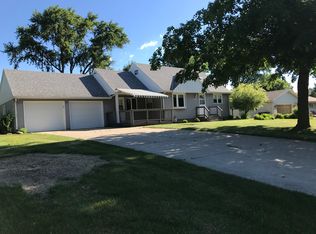 13414 W Ferguson Rd, New Berlin, WI 53151