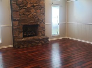 63 E University Pkwy, Jackson, TN 38305