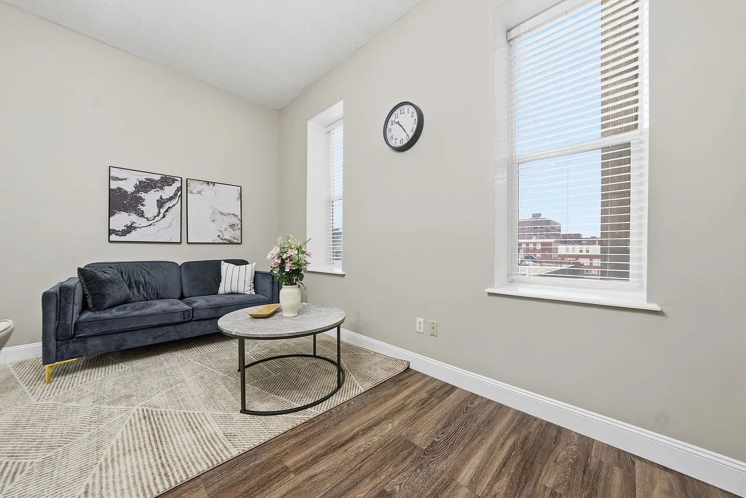 1 bed, 1.0 bath, 6092 sqft, $4,455 — Photo 1