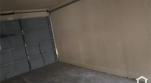 1523 Orlando Way — Photo 3