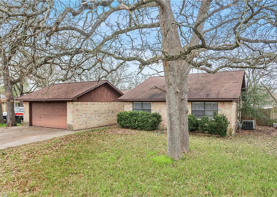 1st image of 2809 Jennifer Dr
