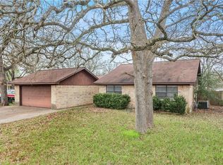 2809 Jennifer Dr, College Station, TX 77845