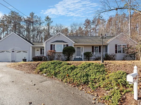 455 Central St, Leominster, MA 01453