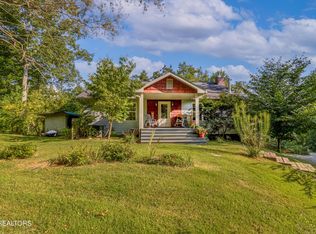 234 Windcrest Ln, Harriman, TN 37748