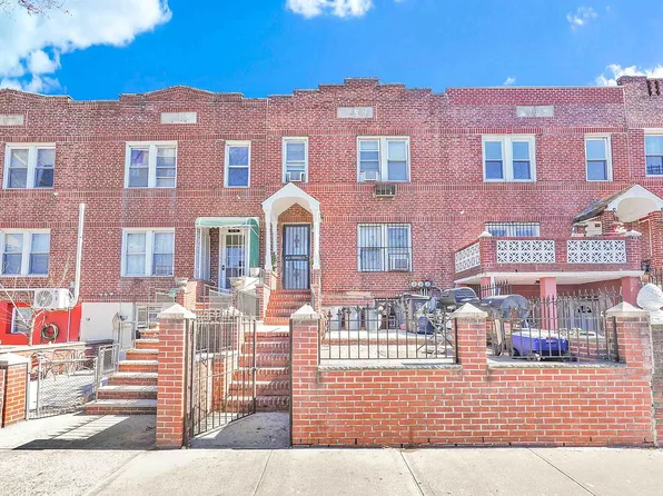 51-53 48th St #2FAMILY, Woodside, NY 11377