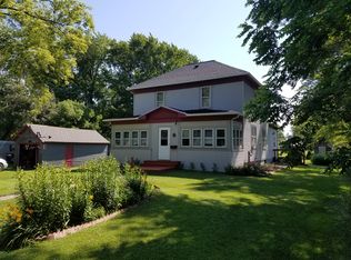 120 Smith St N, Woodstock, MN 56186