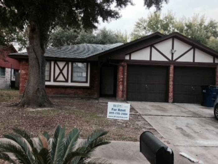 1st image of 16303 Delgado Dr
