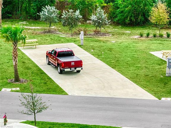 5th image of 252 Horizon RD