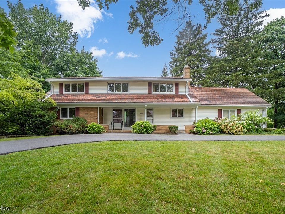 1st image of 16125 Parkland Dr