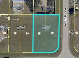 927 NE 16th Ter, Cape Coral, FL 33909