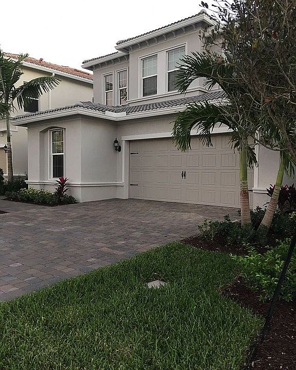 1st image of 4534 Greenway Dr