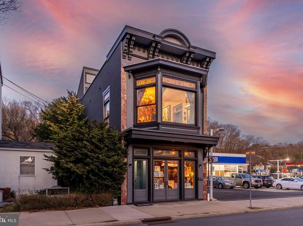 12 N Main St, Lambertville, NJ 08530