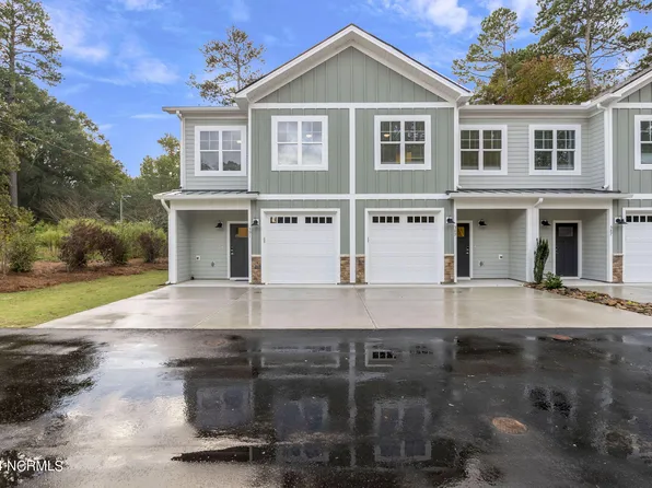 389 James Street, Vass, NC 28394