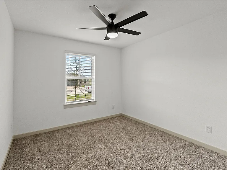 14531 Sweetwater Dr — Photo 18