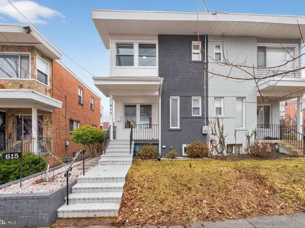 615 Kensington Pl NE, Washington, DC 20011