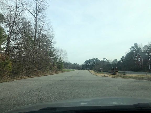 4th image of 100 Kenley Tye Ln